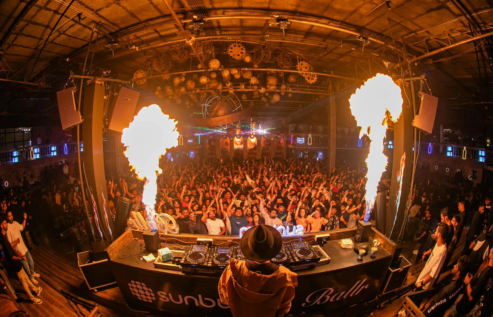 Ballr Pune: The Ultimate Premium Sports & Lifestyle Club in Pune