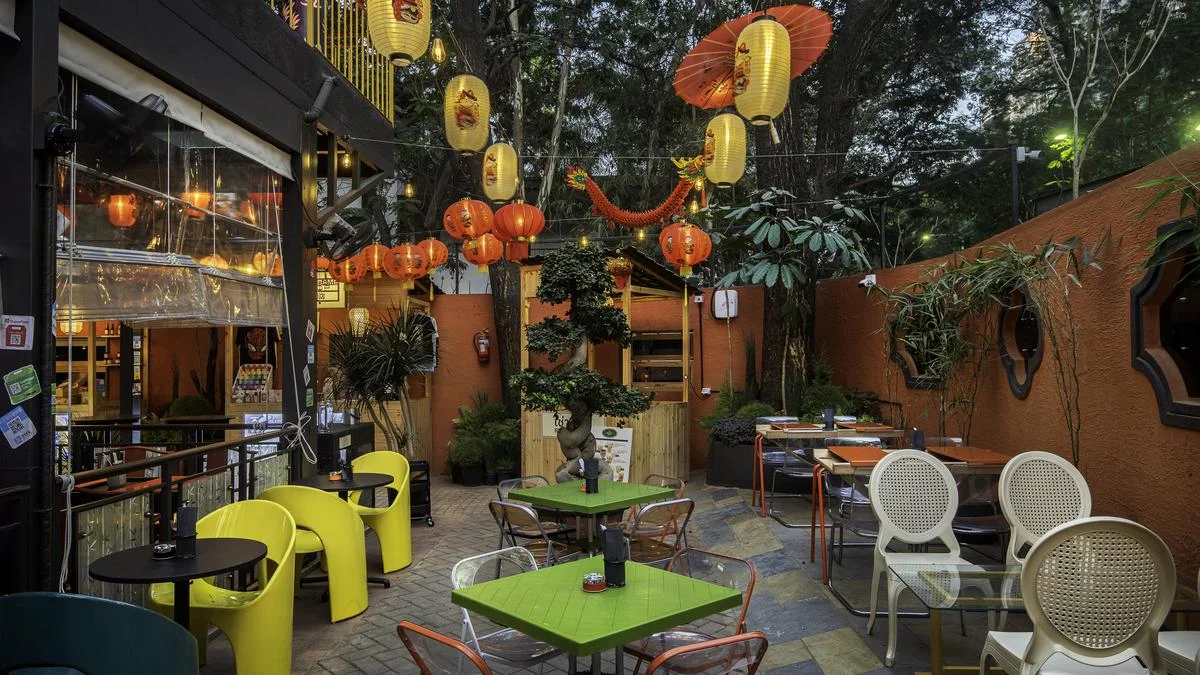 Izipizi Street Pune - The Most Electrifying Pan-Asian Dining Experience in the City